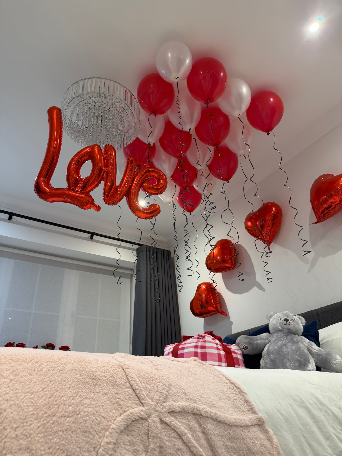 Valentines Room Decoration Kit